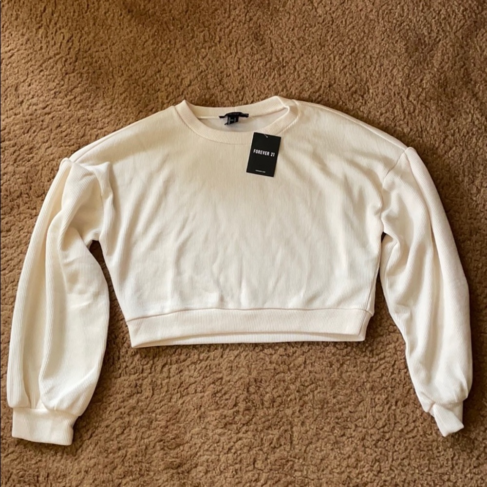Cropped sweater